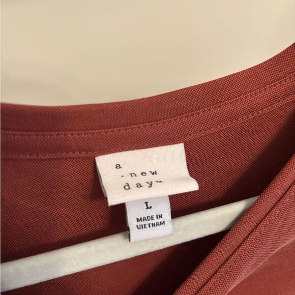 A New Day rust tank oversized - Picture 3 of 3